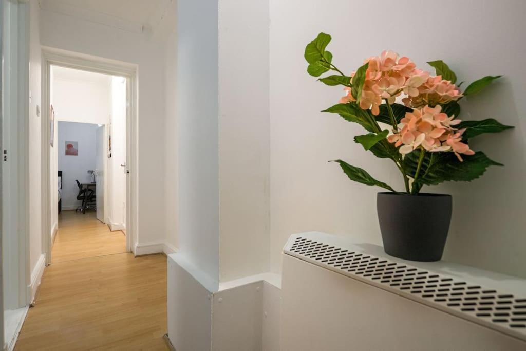 Cosy 2-Bedroom Flat Paddington London Exterior foto
